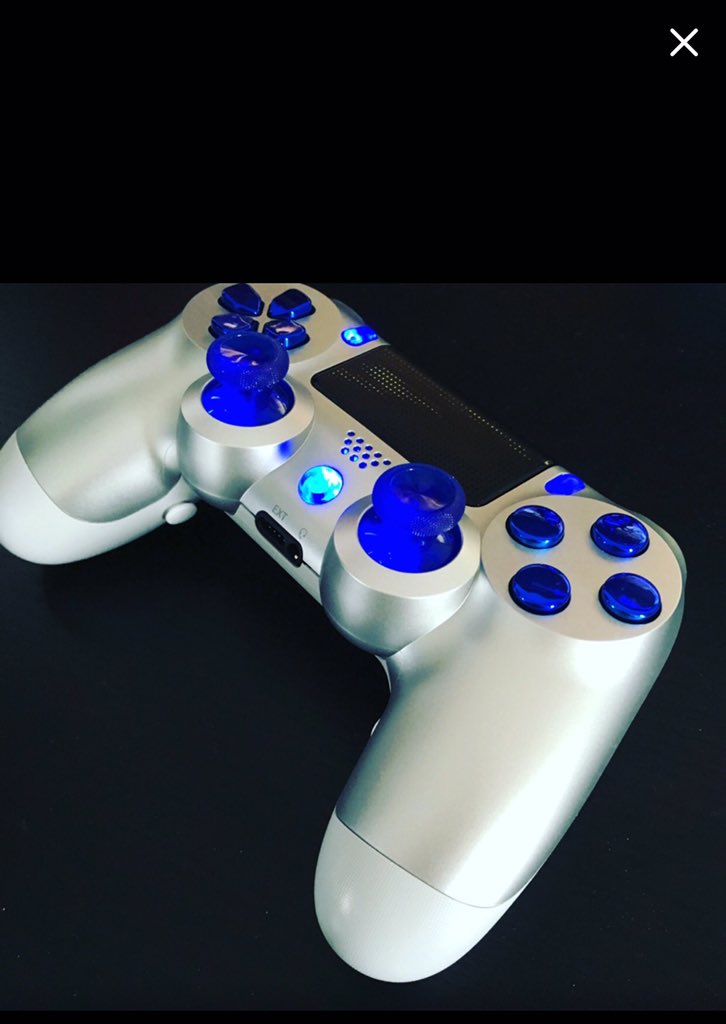 juul145's tweet photo. @DarkContrEU hoeveel kost deze? 
Customized? https://t.co/DNhuY60IuL