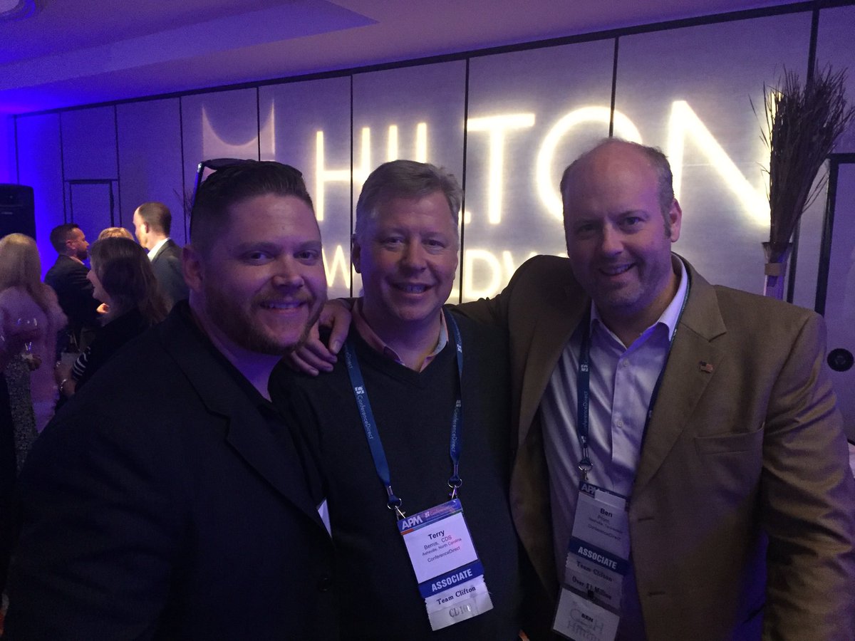 BenProm's tweet photo. #CDapm2016 @HiltonHotels https://t.co/r08UZwn99s