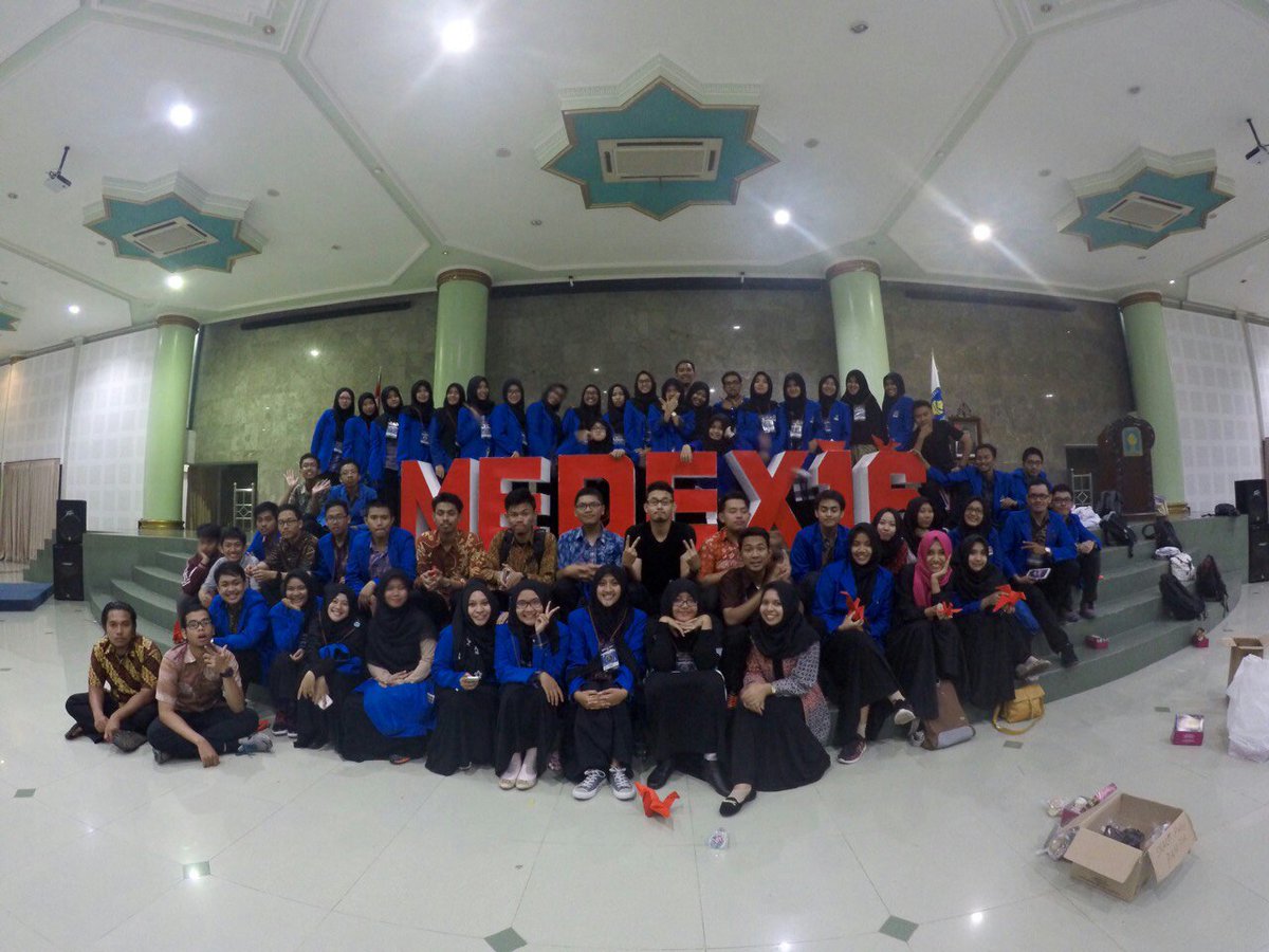 Wah pada pensaran kan siapa panitia medex?ini diaaaa jremg jreng
#medexfkuii2016