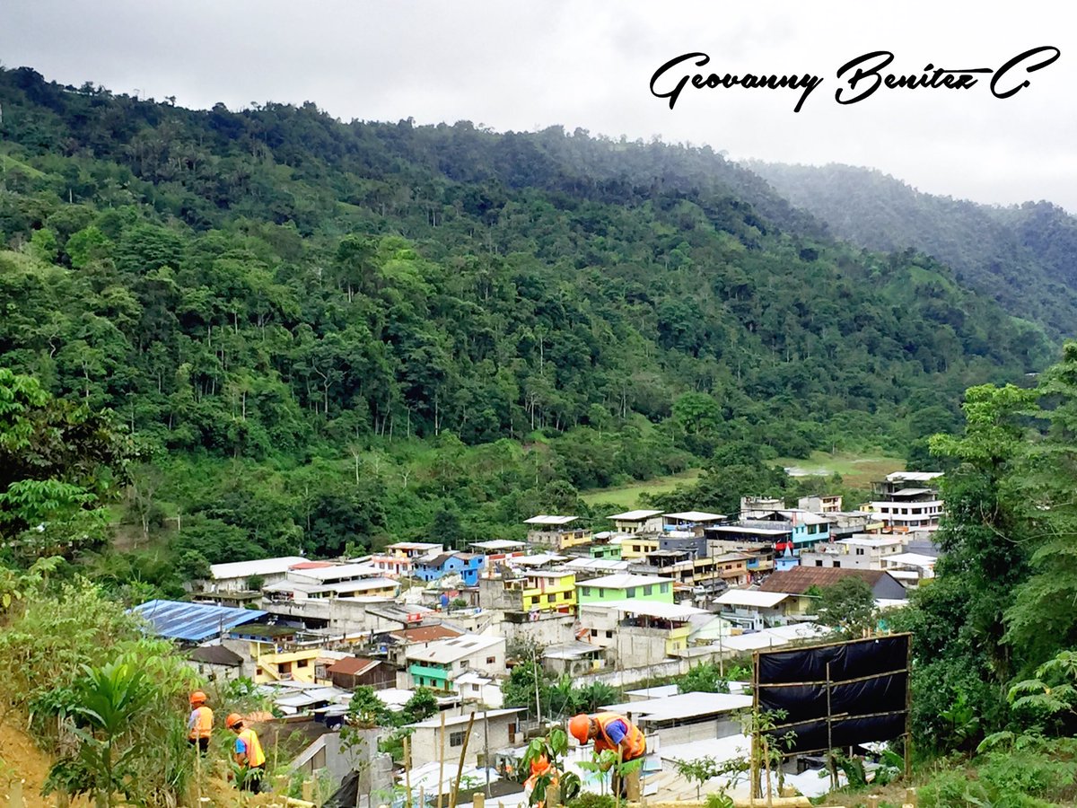 geovanybenitezc's tweet photo. ¡Excelente día! 

Hoy cumplimos agenda de trabajo en la parroquia dulce de la provincia Tsáchila, Alluriquín... https://t.co/RwGPxDaf1K