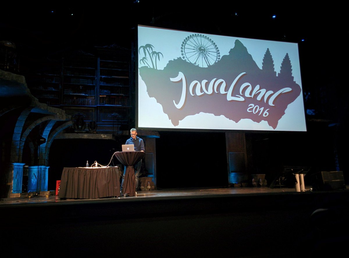 toschneck's tweet photo. Big stage for @citrus_test and @arquillian_org talk @JavaLandConf! Time for #testing #javaland2016 by @freaky_styley https://t.co/RGAHLthm4e