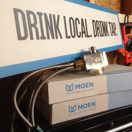 PocketGail's tweet image. My faucet makes me smile b/c they sponsor @DrinkLocalTap @4Miles4Water. Cheers to @Moen with a glass of #CLE water!