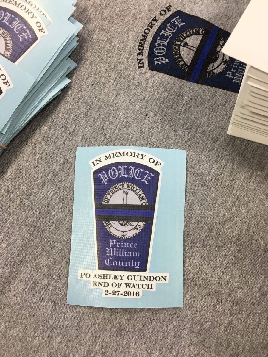 MikeTheCop1's tweet photo. @PWCPoliceDept  @bboinc14 @PilotNews @pwcgov 
#respect #BlueLivesMatter #princewilliamcounty  #brothersbeforeothers https://t.co/xOGVQZvXGX