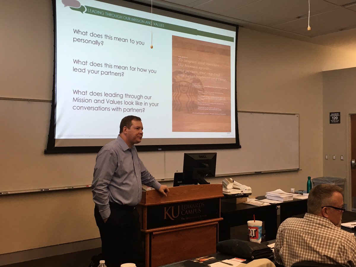 Mark__Chandler's tweet photo. KC SM Summit #appreciate68 https://t.co/4qhiwdEDTr