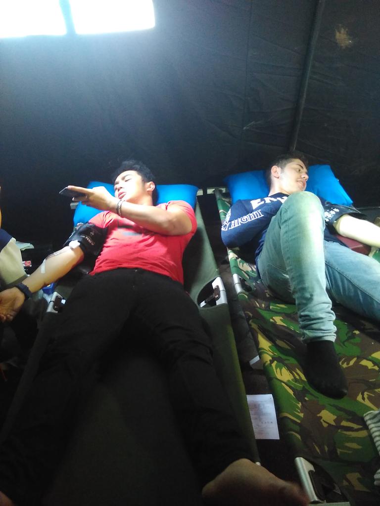 "@Save_AJRCTI: <a href="/geraldyohanes1/">Gerald Yohanes Putra</a> @cemalurhanoff ikut berpartisipasi d Baksos Donor Darah Anak Jalanan <a href="/AkbarBhakti/">Akbar Bhakti - AB</a>..