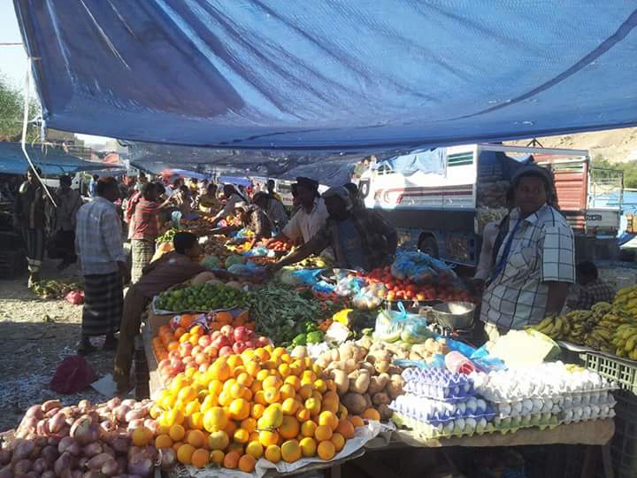 SalimAlnahdi's tweet photo. @SalimAlnahdi
سوق الربوع
#بضه #دوعن #حضرموت #اليمن
Wensday Market
#Bedh #Dawan #hadramout #Yemen https://t.co/esByrrONGC
