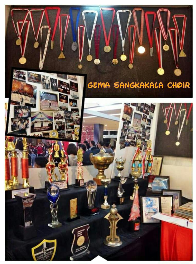 GSchildrenChoir's tweet photo. Visit our stand. 1st Manado International Choral Expo (lobby mantos 3) @gs_youth  @GSTeenChoir  @gemasangkakala https://t.co/h2pJiQ3tYb