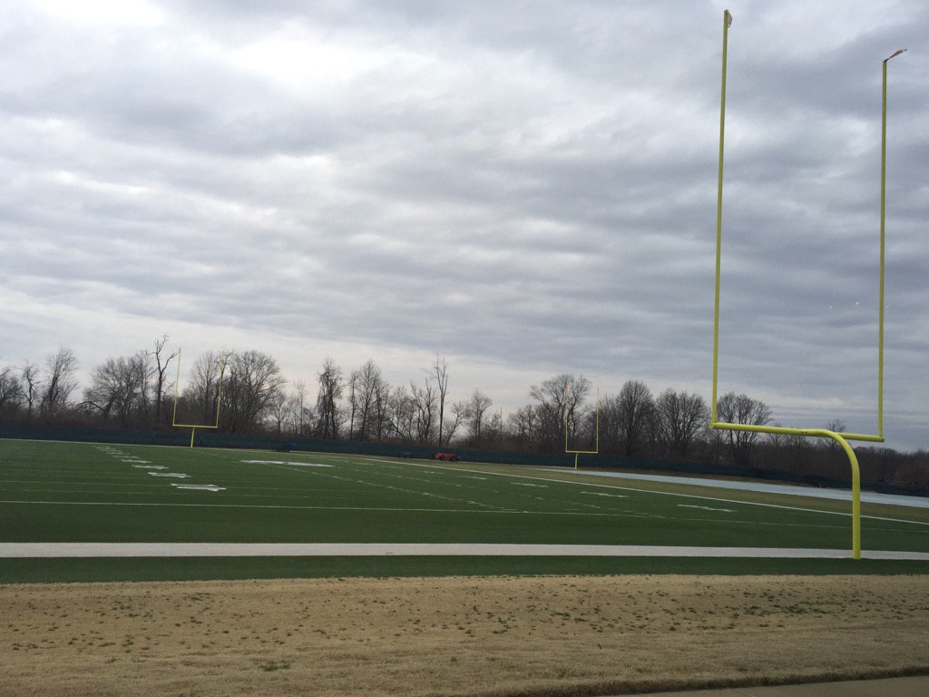 jasonfechner's tweet photo. An overcast sky at the @Colts practice field... #Colts @rtv6 https://t.co/eDIbSBtXl7