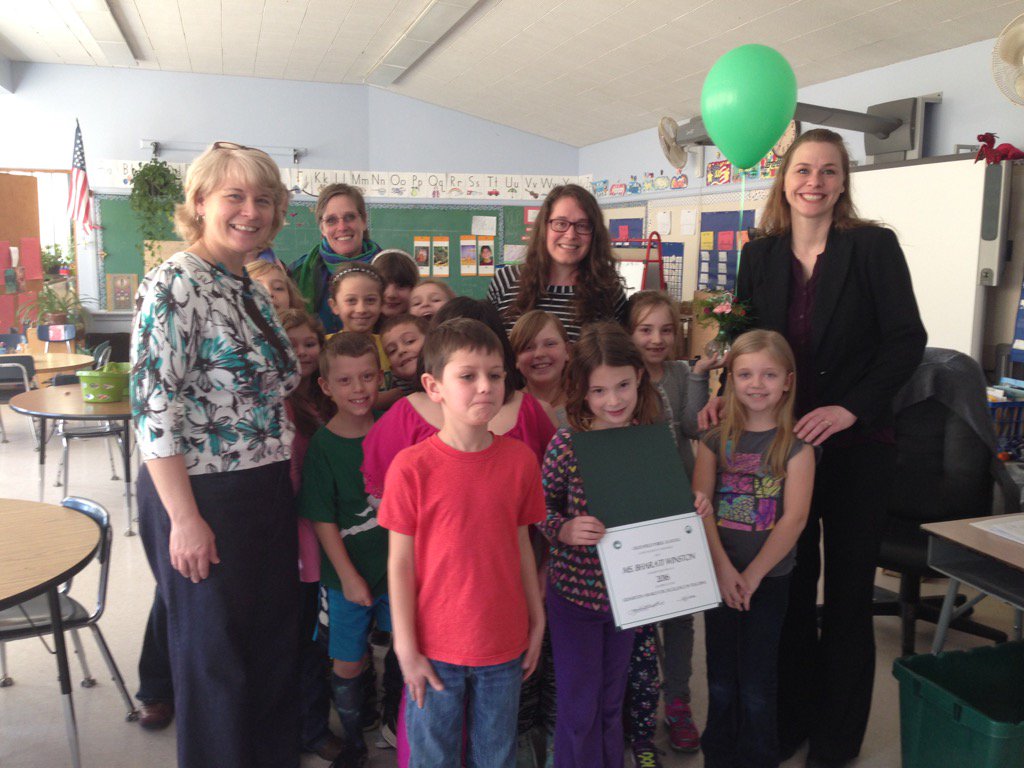 GPS #Grinspoon Award patrol continues at #4Corners with the wonderful Mrs. Winston!Congratulations!! <a href="/mrssullivangps/">Suzanne Sullivan</a>