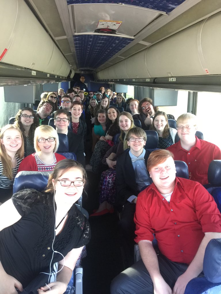 MsideChoirs's tweet photo. Love these Morningsiders!  Very proud to be their director.  Go Mustangs!!! https://t.co/2990jTssLT