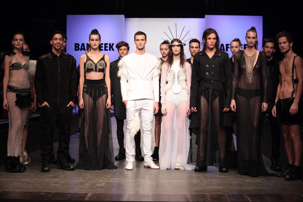 loqueva's tweet photo. Benitez Emilse presentó su colección en @BafweekOficial #somosbafweek @emilse_benitez https://t.co/d8xVu384A9 https://t.co/5IslfvmvY7