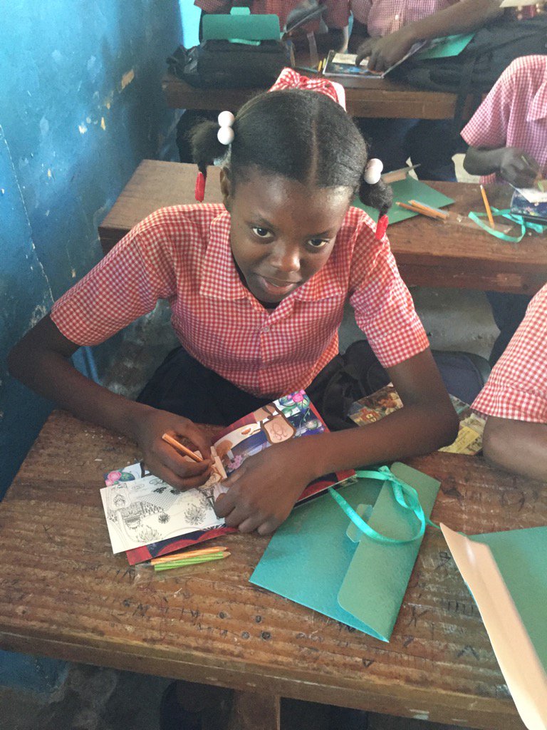 andreabirnbaum1's tweet photo. Haitian student coloring a picture from @Papinee #phonar #phonarnation #haiti https://t.co/OGupJdJsLC