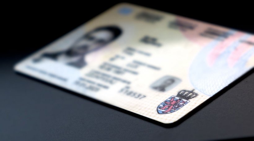 D’Regierungsparteien an d’CSV si sech eens ginn iwwert eng Reform vum Nationalitéitgesetz 
100komma7.lu/article/aktual…