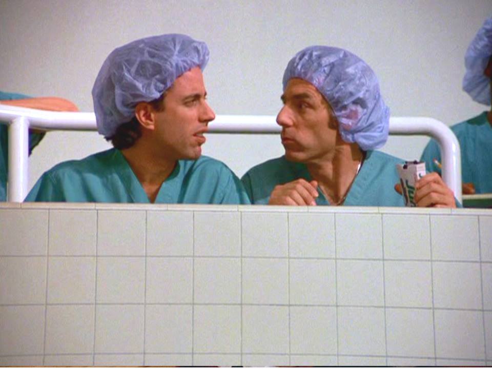 "What are you eating?" “The Junior Mint” is on #Seinfeld tonight! https://t.co/sDzC2S8uxj