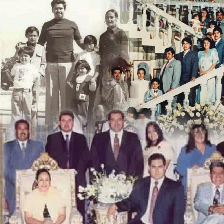 ObandoVa's tweet photo. Que hermosa familia https://t.co/8xkENDAN6M