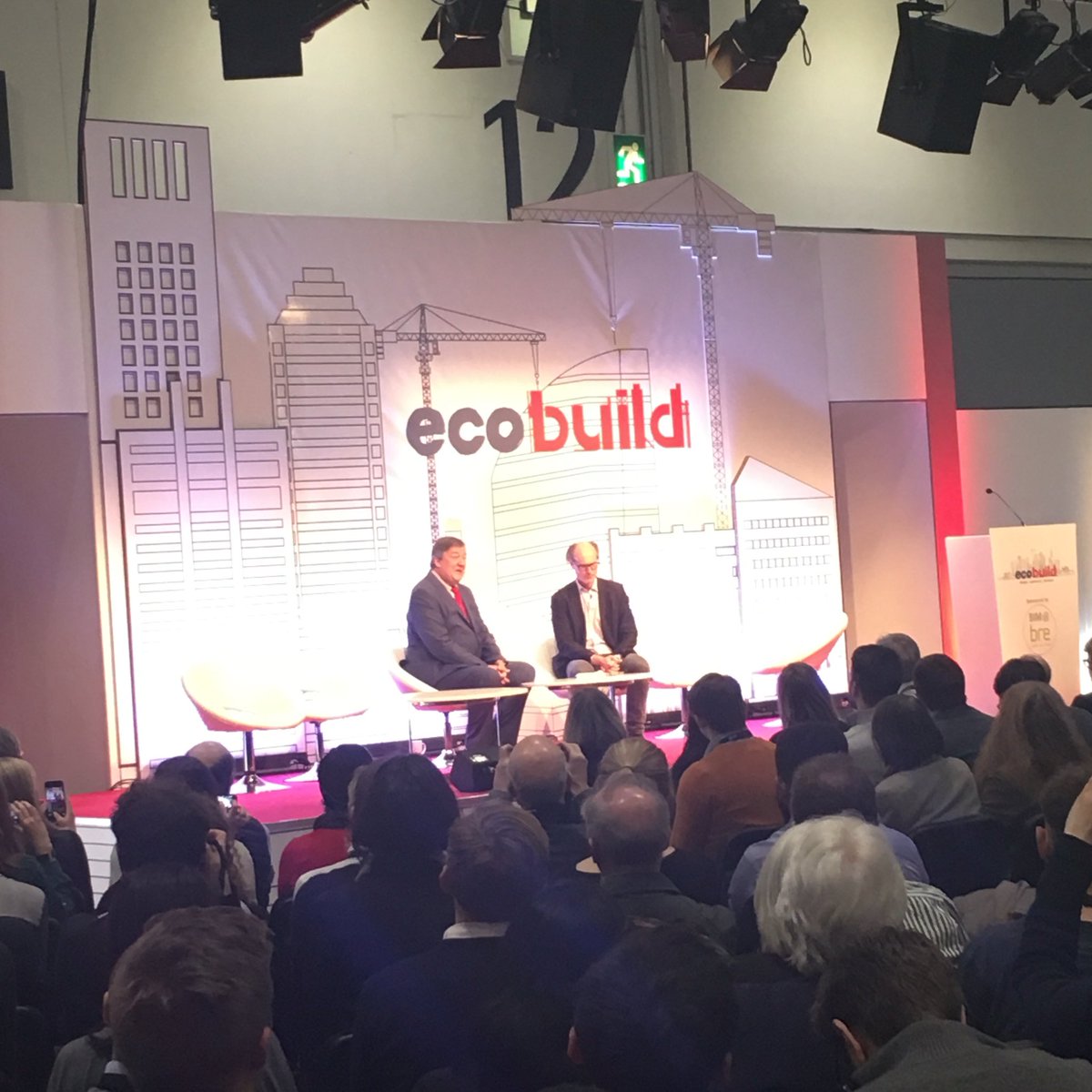 FenestraPro's tweet photo. Stephen Fry speaks about his love of #Architecture at #Ecobuild2016 #Ecobuild #Ecobuild_now https://t.co/ADbBiPu4L0