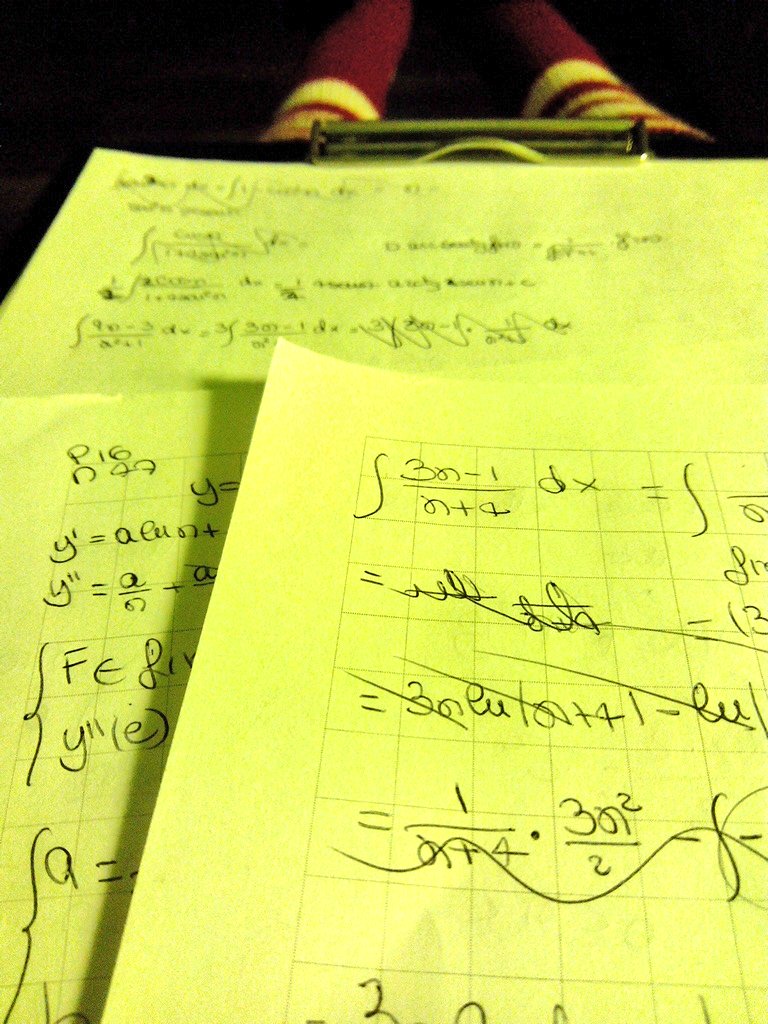 irephia's tweet image. Risolveteviiiii #integrali #tomorrowtest