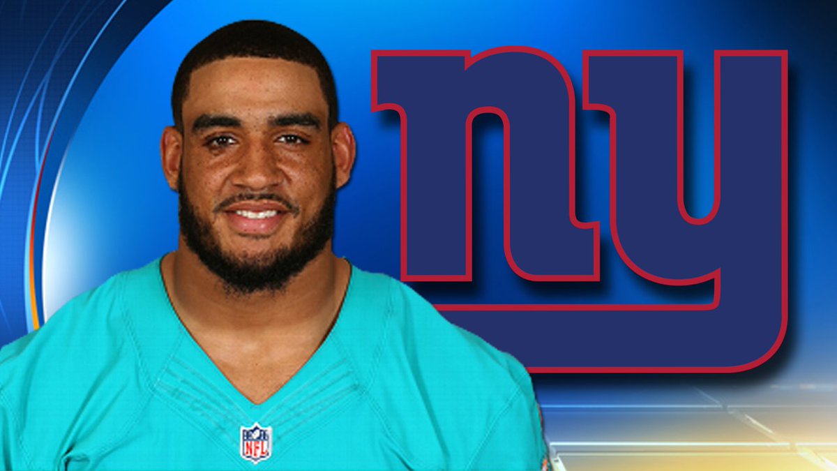 Wow!  Former Dolphins DE Olivier Vernon agrees to huge MEGA-deal with the #Giants bit.ly/1p8SGmc?utm_me… https://t.co/r1W8IqHOVH