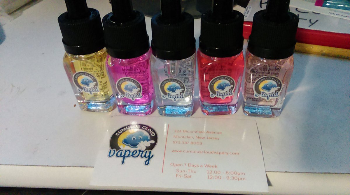 LilBillVapes's tweet photo. Got my giveaway #vapemail from @cumulus_juice thanks guys #vapenation #vapeon #vapefam #vape #vapelife #vapelyfe https://t.co/ZVDS16VJZ9