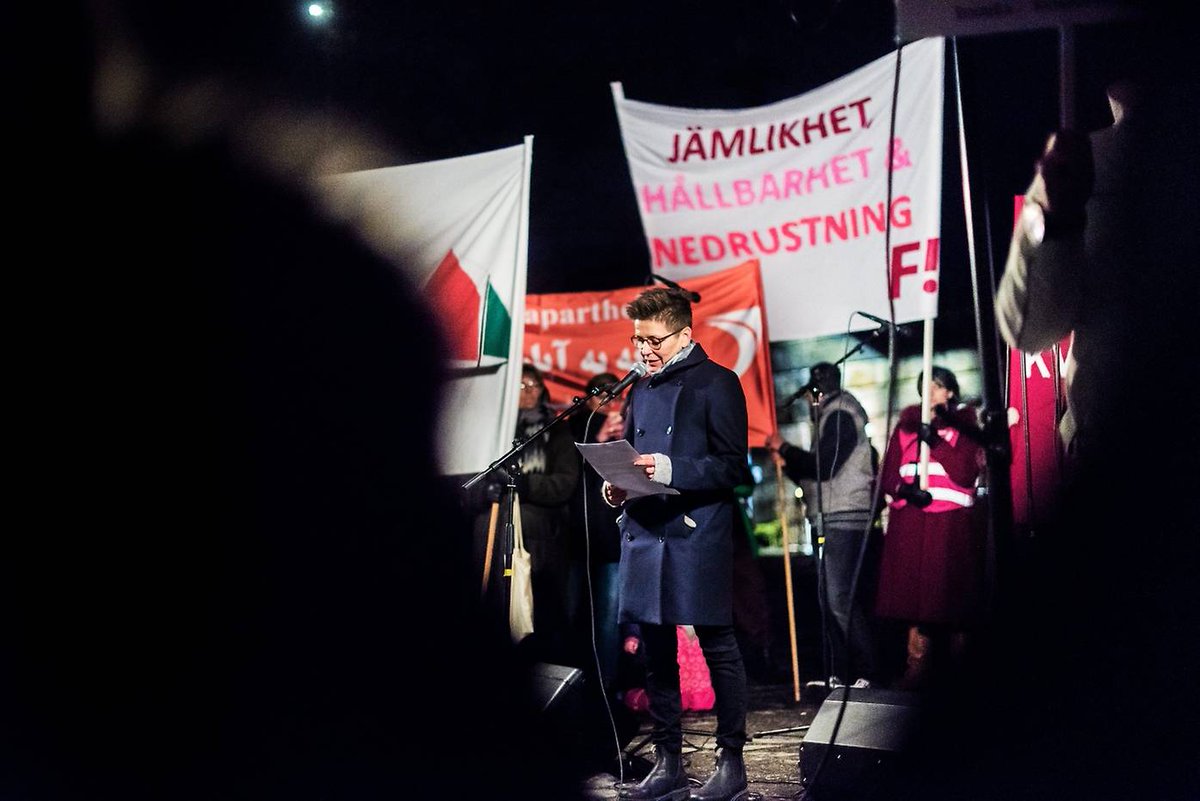 GoteborgsPosten's tweet photo. "Rent sabotage mot S-gruppledaren": https://t.co/FdYFnE7lfL https://t.co/Me1xKwCgN0