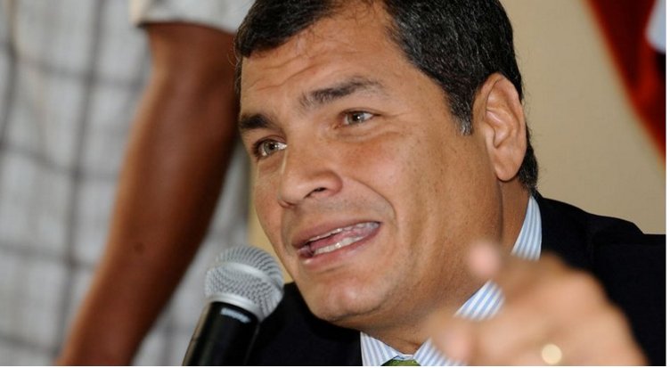 globovision's tweet photo. Correa: Derecha usa el desprestigio de líderes como parte de su ofensiva https://t.co/u748VrEY31 https://t.co/krQP5CpyA8