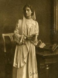 UniofOxford's tweet photo. Cornelia Sorabji studied law at Oxford in 1880s &amp; then defended women &amp; orphans in India https://t.co/h4jH5O6cxJ https://t.co/VKn1SdzU2z