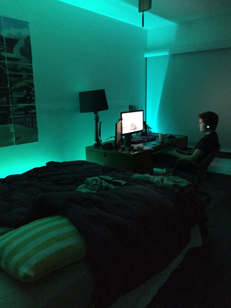 jtmensinger's tweet photo. This is my life now. https://t.co/xjZnhS4un1