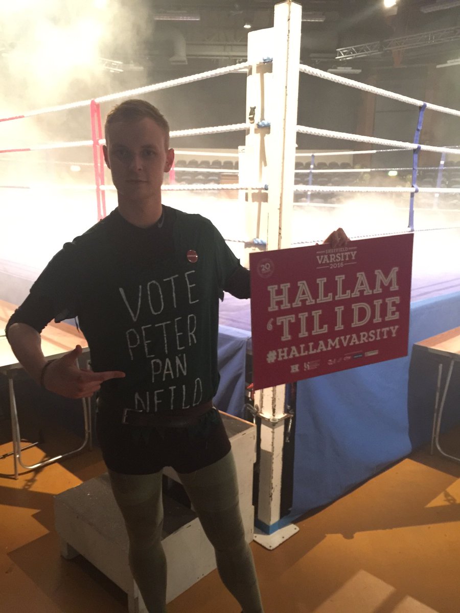 peter_neild's tweet photo. Come on Hallam! #bleedmaroon #hallamtilidie #sheffieldvarsity #petercan https://t.co/irKyzt2zHs