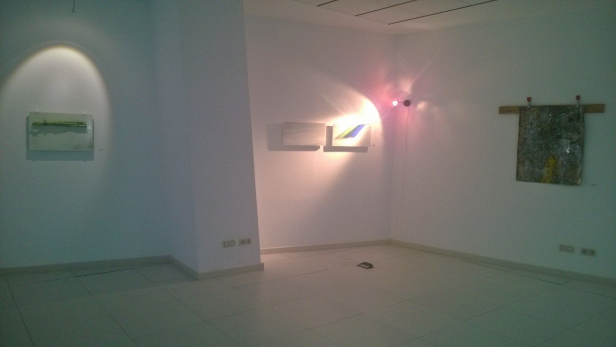 BusStationSpace's tweet photo. "TERRITORIOS TRANSVERSALES"  expo de CHRISTIAN VILAMIDE en curso hasta 17 MARZO!! https://t.co/8JfkwM8gM4