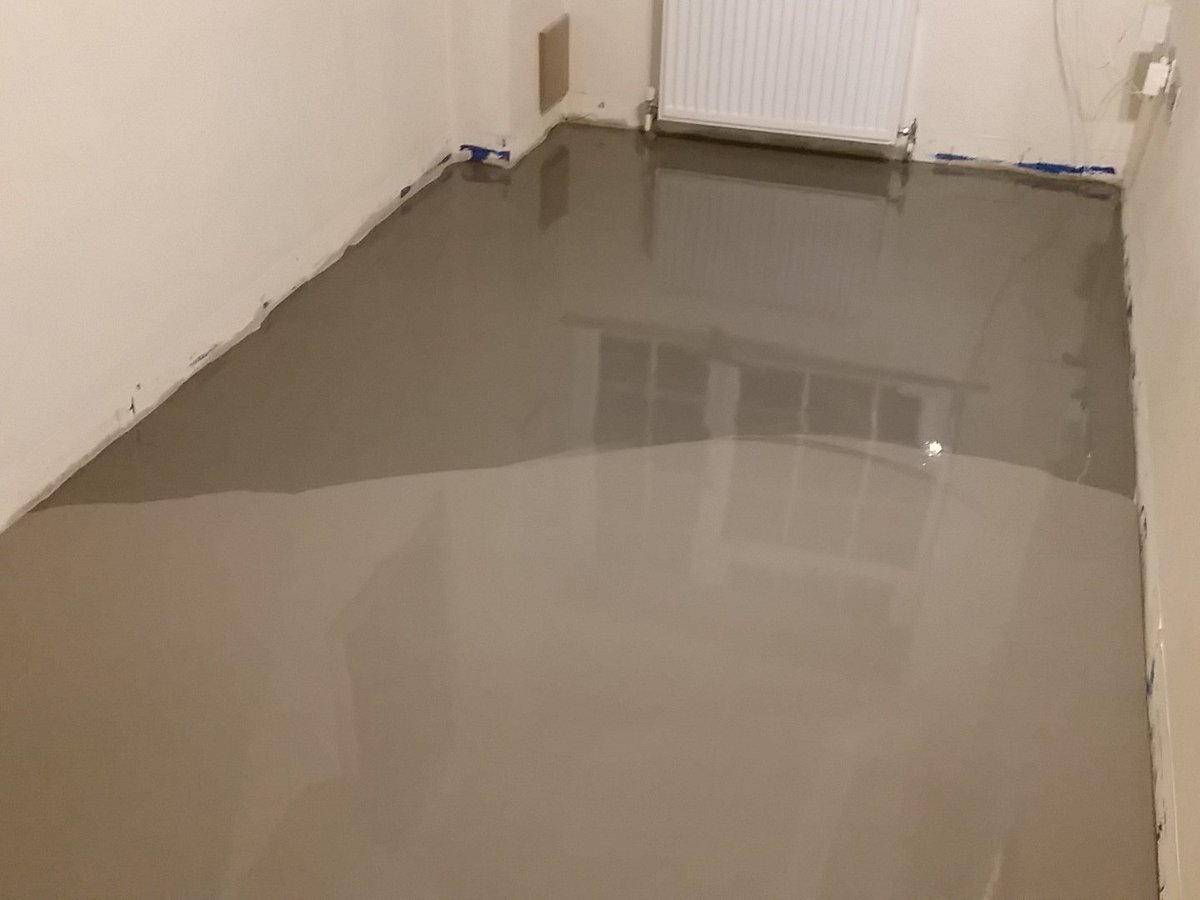 DW_Flooring's tweet photo. @Ultra_Floor #levelit2 #yingandyang same batch too..... https://t.co/Y4q8wQrQEO