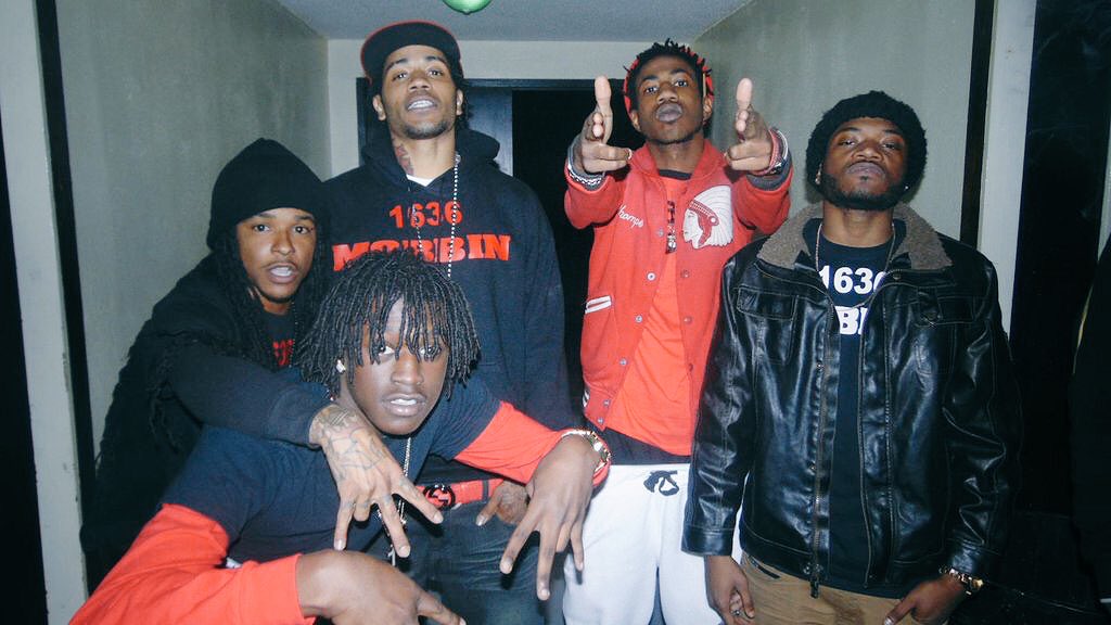 RealJfetti_SMG's tweet photo. "Meet tha shottaz" 👿😤 Niggaz Kno How We Rokkin 30's No Boxin🙅🏾#ABMOD #ÓmertaDat 🌹😷💯 #TBShit https://t.co/9vRnzqXiDw