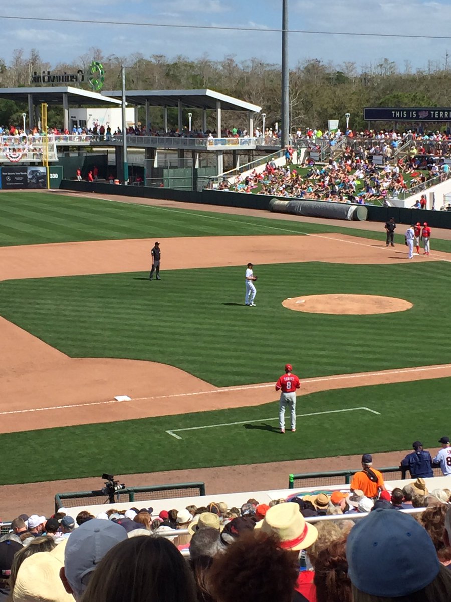 rosemarylaughs's tweet photo. #flspringtraining, 86 degrees and sunshine, #twinspix https://t.co/KsZAuL2R2n