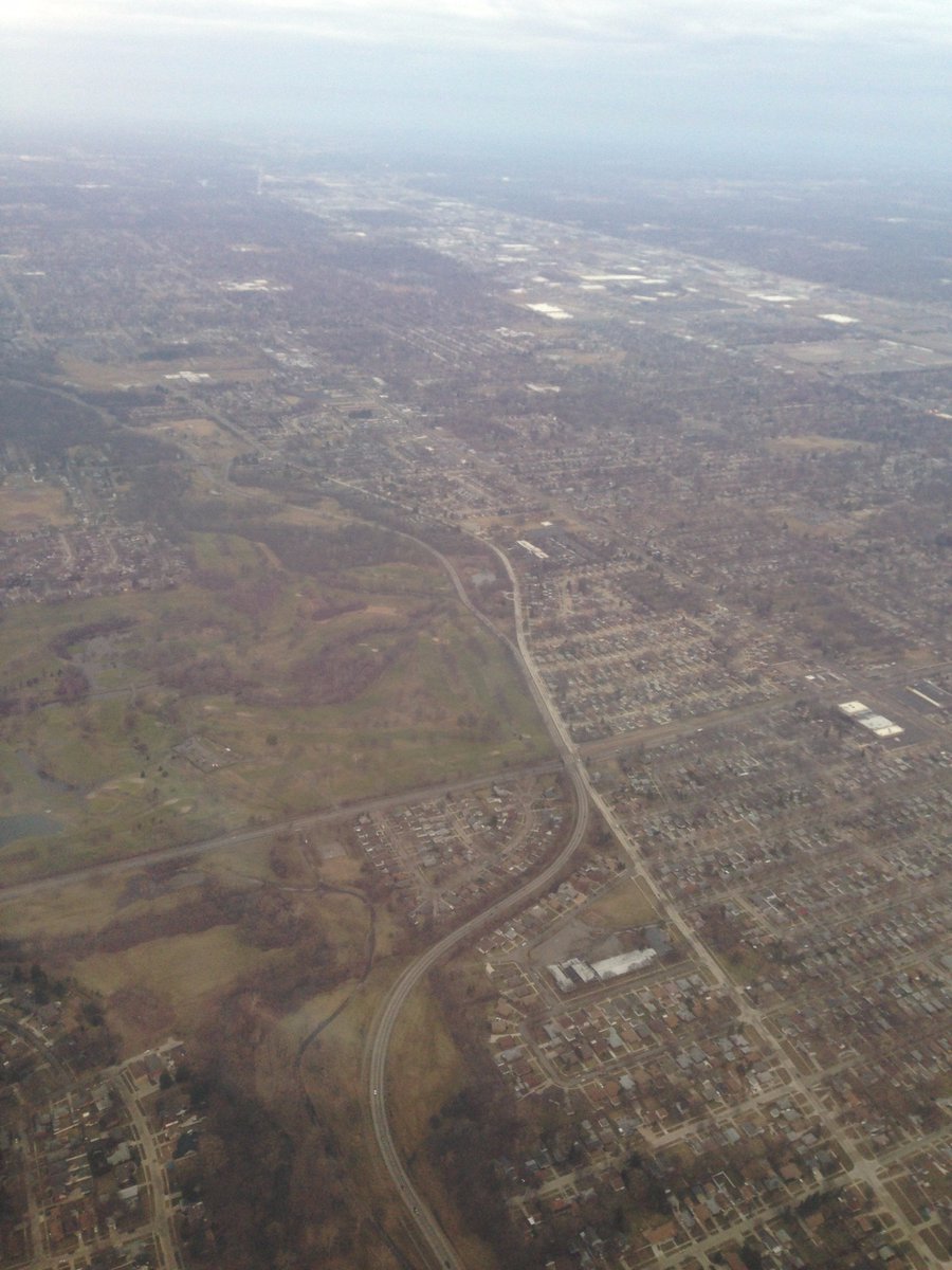 NorthernSpeech's tweet photo. An aerial view of Detroit as our team heads to Fort Worth! #TSHABound #TSHA16 See you at Booth #619! https://t.co/VlvbGNIsr7
