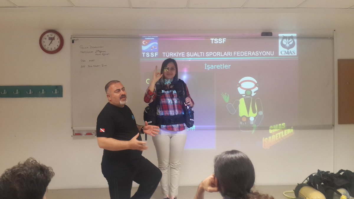 sat_izu's tweet photo. Teori 2 dersinde ekipman egitimimiz devam ediyor https://t.co/Xf0SPyTdBj