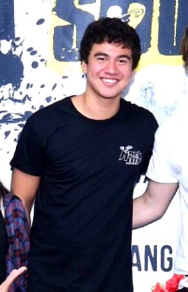 calumfeatures's tweet image. 