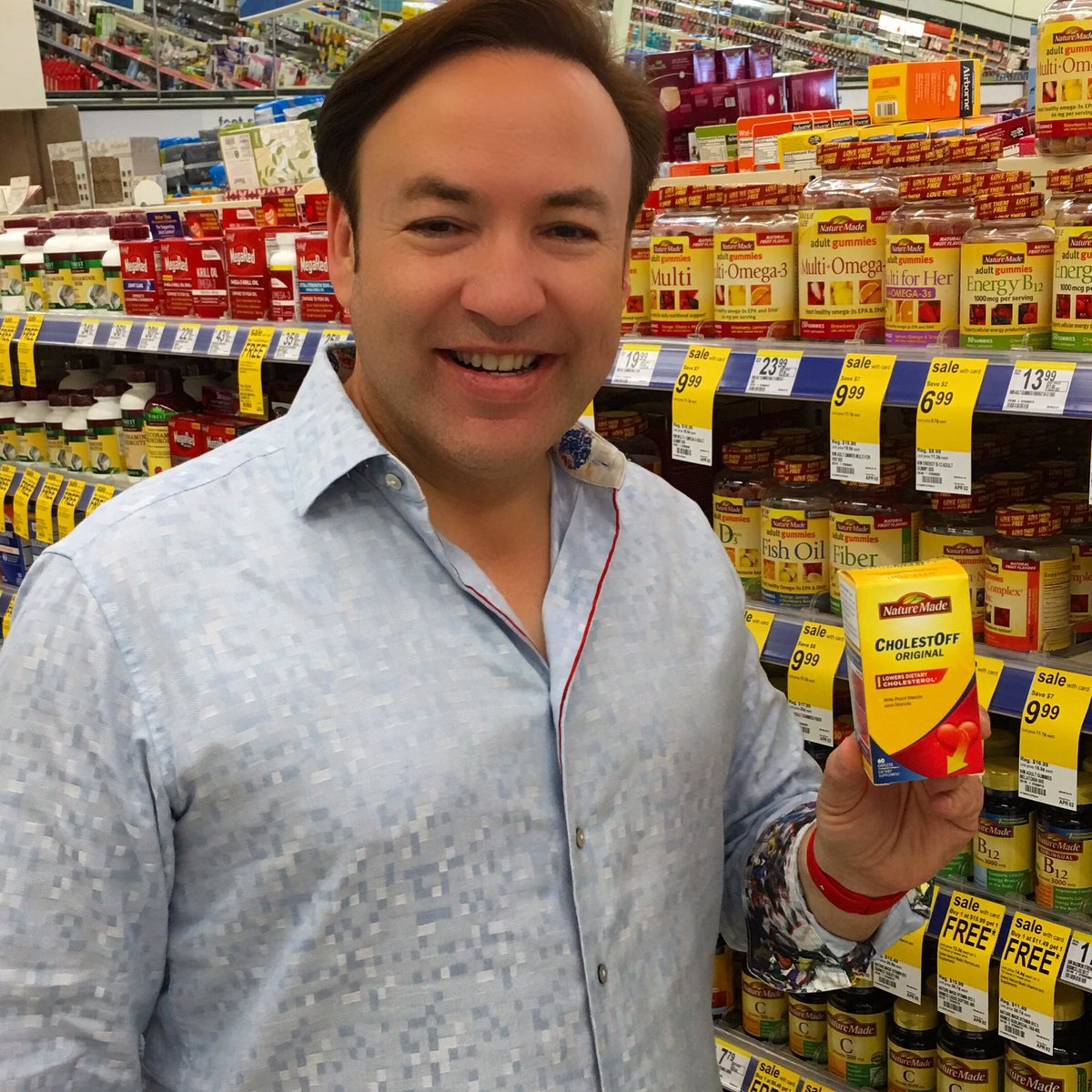 JavierRomerotv's tweet photo. Para mantenerte saludable el #cholestoff de #naturemade ...que te sigas sintiendo bien! https://t.co/95yaPftoPc