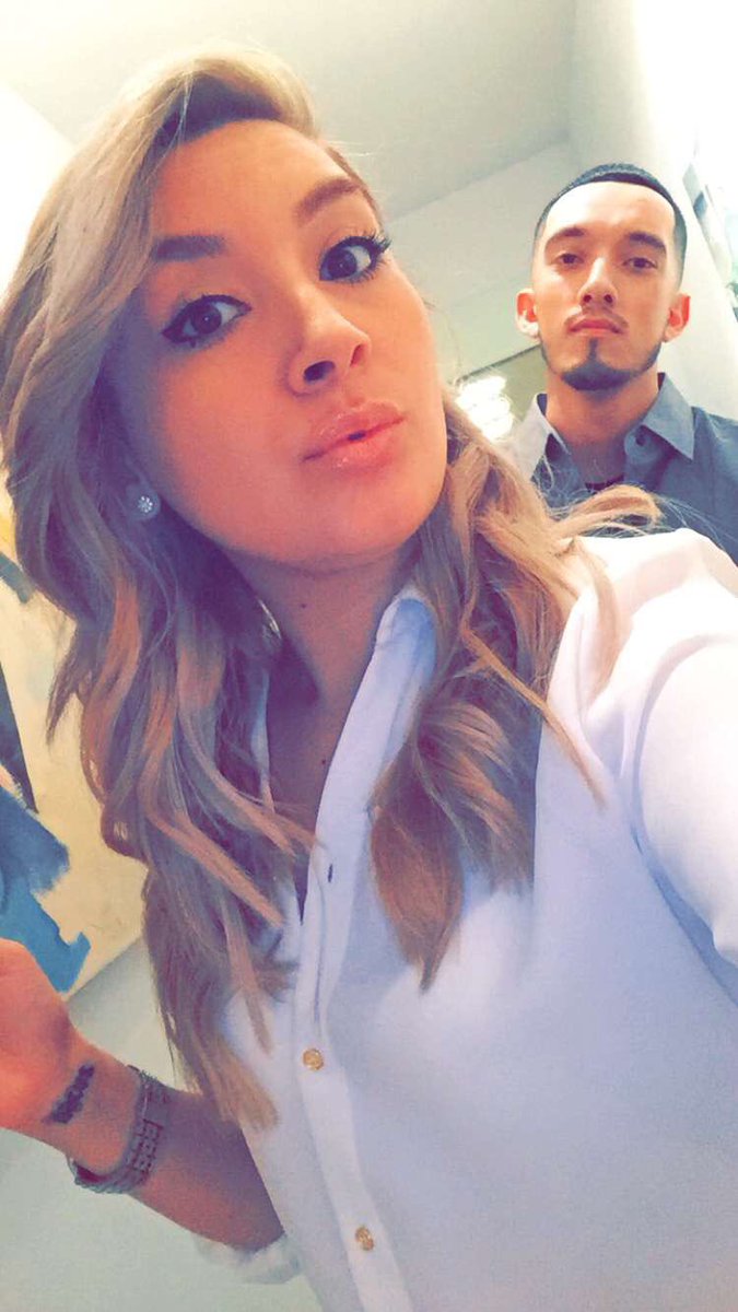 andthen05's tweet photo. Flash back to our night out 😍 https://t.co/3I4TAyCv6N