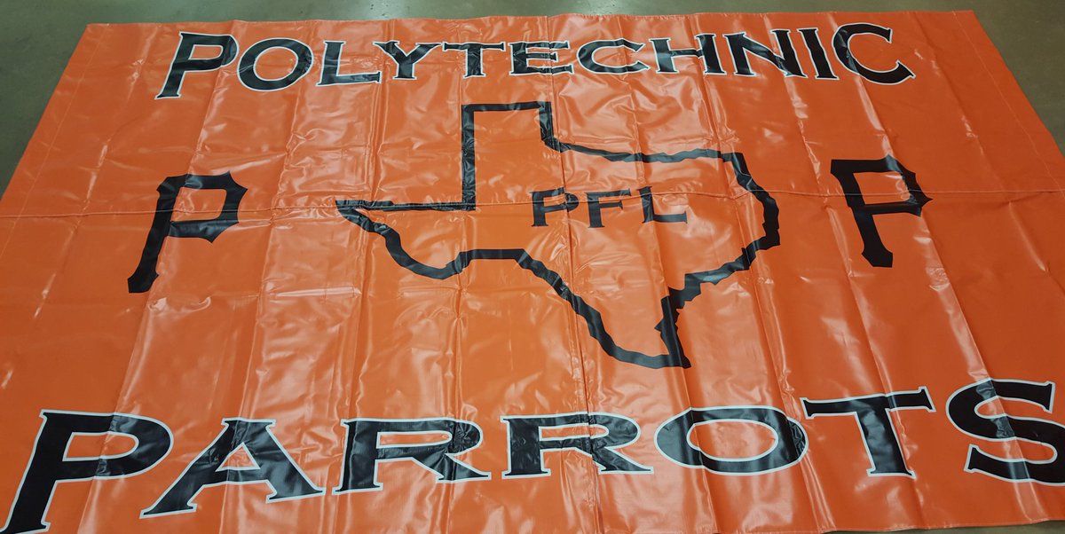 FWPolyFBRecruit's tweet photo. Thank you Poly Alumni Association for our new run-through banner! #PolyForLife #ParrotsForLife #polyparrotfootball https://t.co/glikUGkRpG
