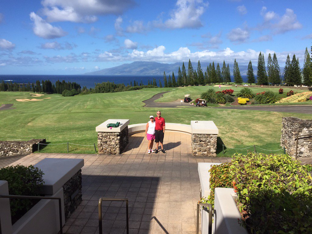 Rohmangoddess's tweet photo. #WhyHawaii because it's the most beautiful place on earth with my better half https://t.co/iH55JtqgRy