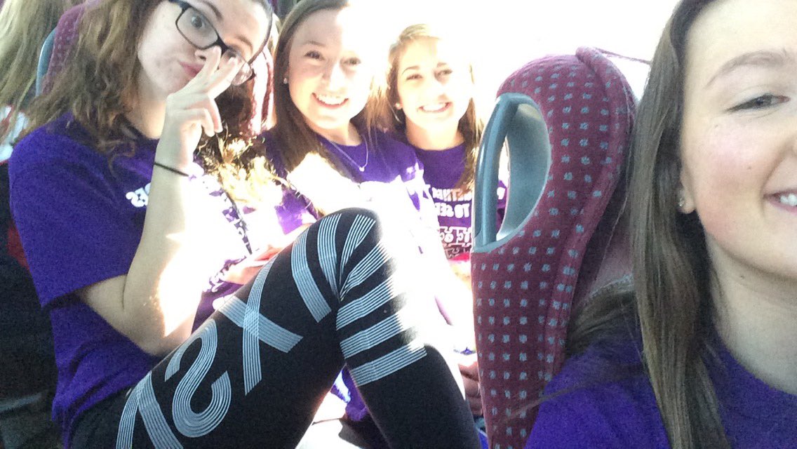 becca_maille's tweet photo. @SawyerForVP #SELFIEFORSAWYER https://t.co/5gR7QaytPz
