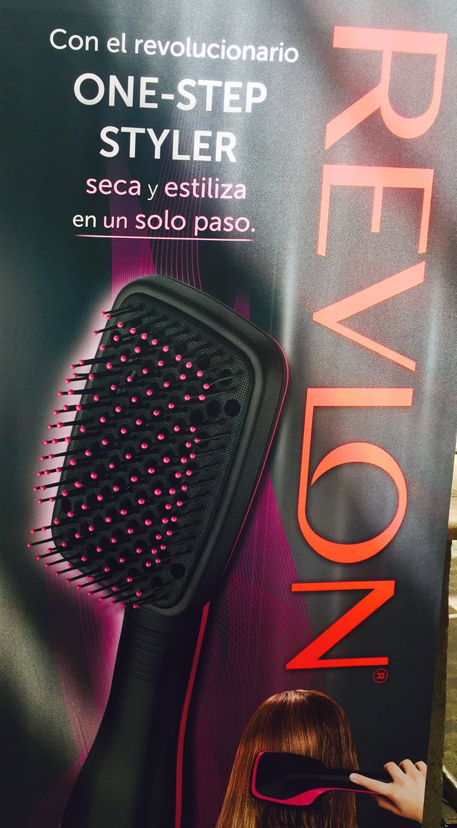Guapologia's tweet image. Con #OneStepStyler de #RevlonHT también evitas el frizz y proteje el tejido capilar