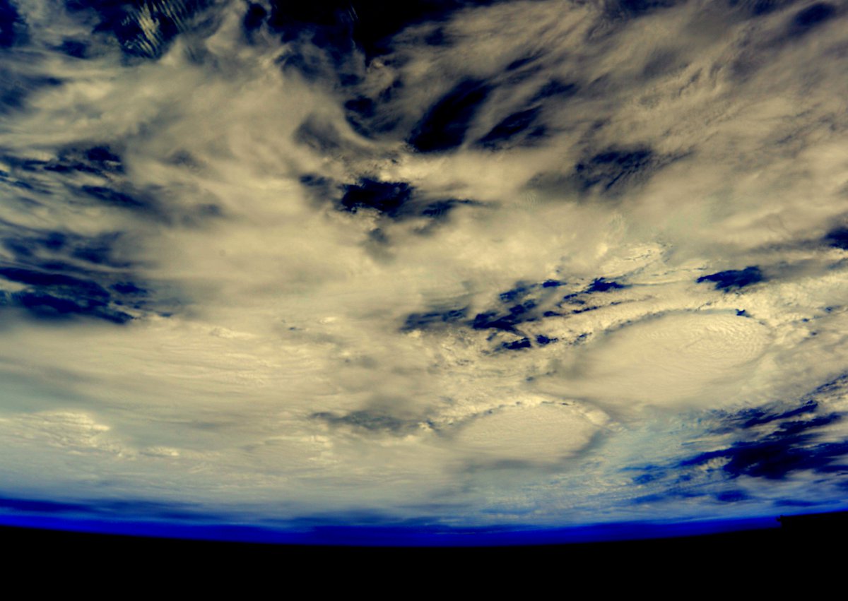 astro_tim's tweet image. Angry storm clouds over #Texas and the Gulf of Mexico today --  #weather is about perfect here.  @Space_Station