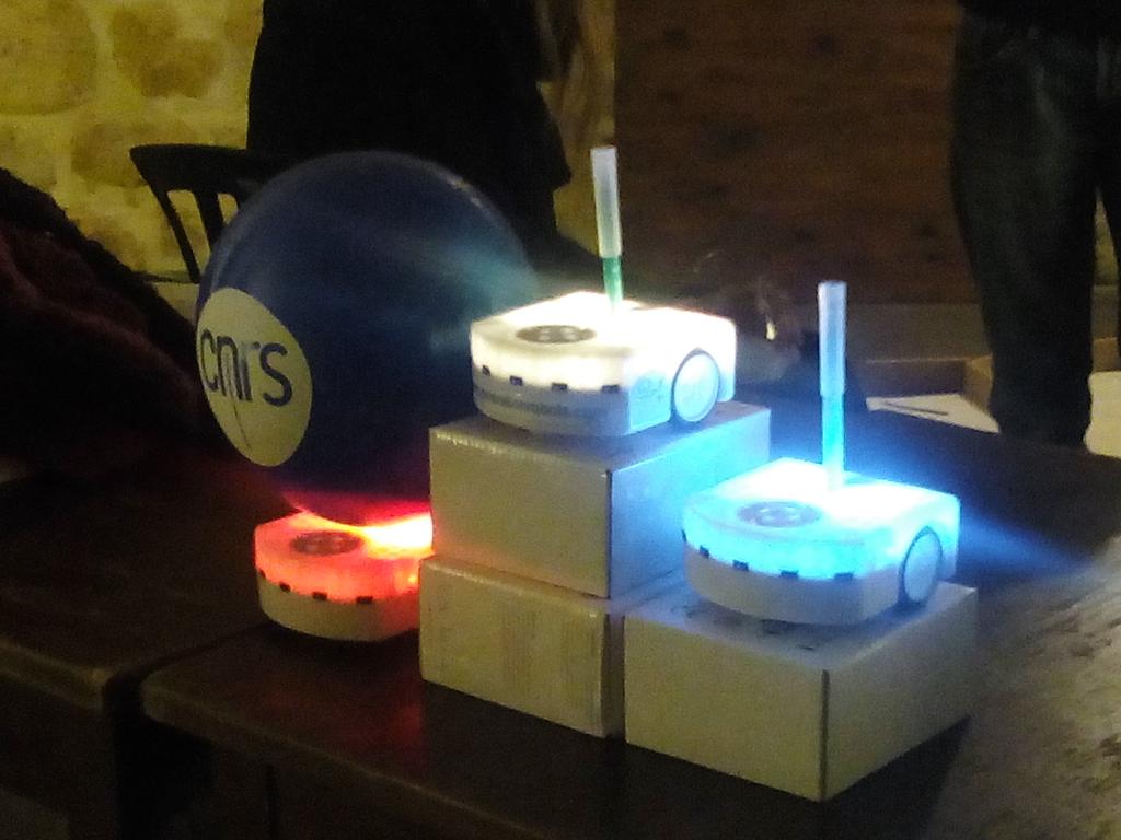 GenerationRobot's tweet image. On a gagné !!! Le podium est à nous ! :) @ThymioII @FlowersINRIA #Aperobot