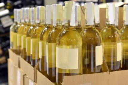 Back Door Distribution Techniques to get your Distributor buff.ly/1QFISe2 #winedistributor #wineimporter