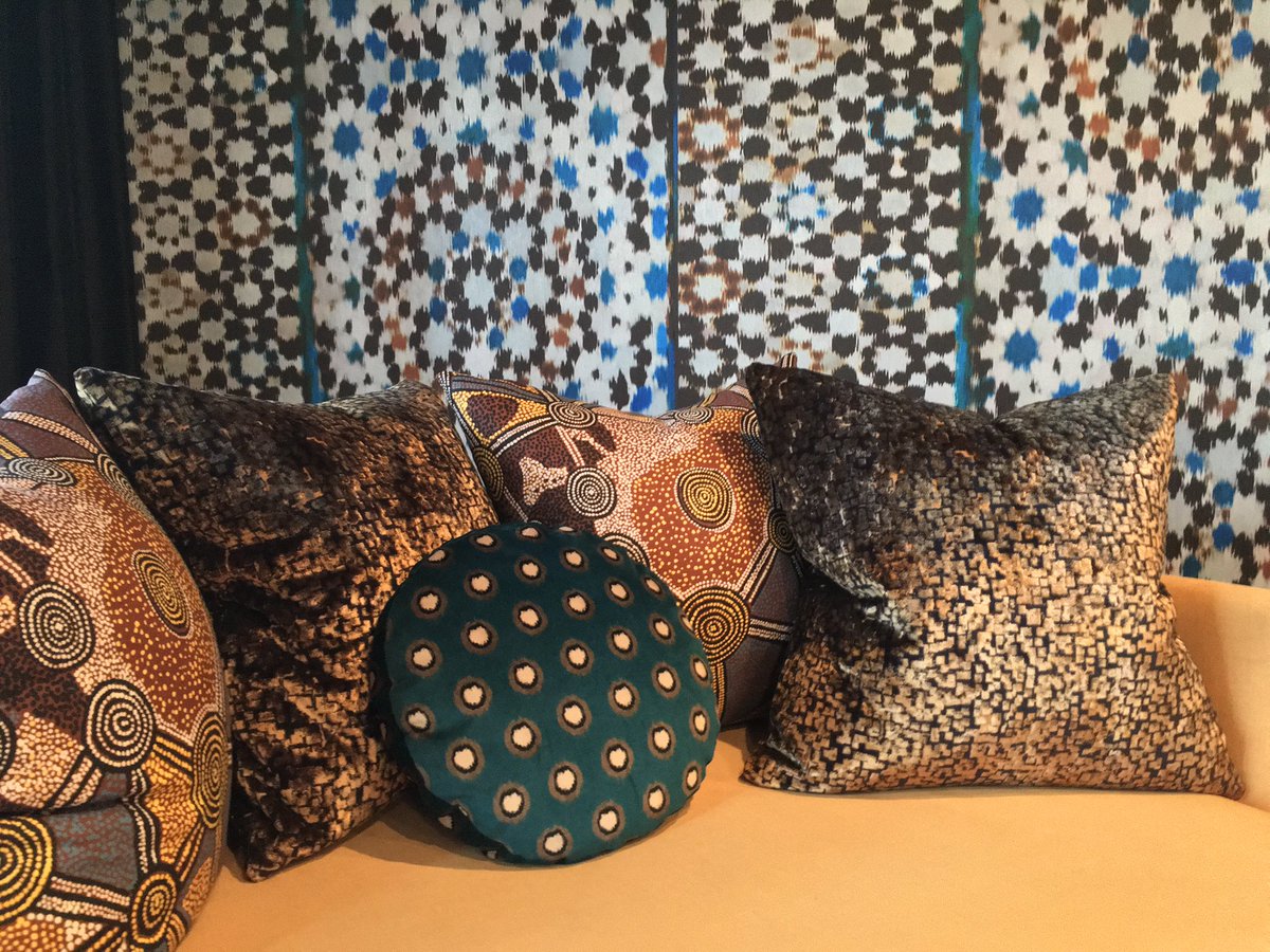MitchellChannon's tweet image. We love throw pillows 😍 #sneakpeek #cozycorner #patternonpattern