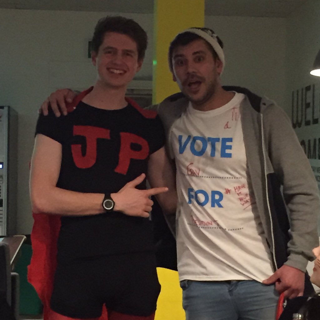 BournemouthUMHC's tweet photo. BUMHC is gonna #VoteGav. What a bloke. #Burgers https://t.co/xTQgHtcM64