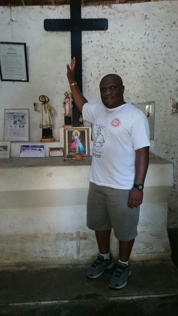 AndrewSimpasa's tweet image. Retracing Francis Xavier's sojourn to the far east. In a chapel build by Francis Xavier in Malindi Kenya.