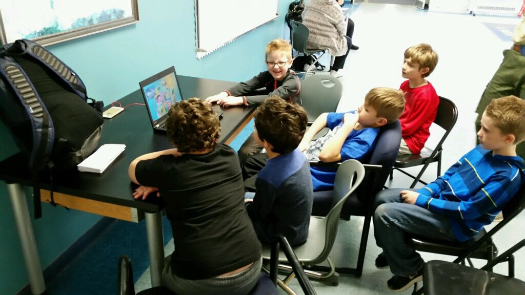 WNYScouting's tweet image. Cub Scout Pack 884 learning about the new #CyberChip2.0 thanks to our partnership with @ATT