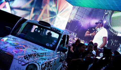 JThokoane's tweet photo. #Springfiesta2015 Super throw back sminoff self https://t.co/Yu4NCWIEjC