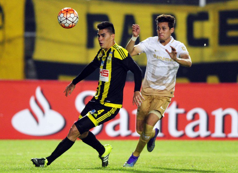 Pumas pierde invicto en Libertadores - CdJ2sXvWEAAJhJp